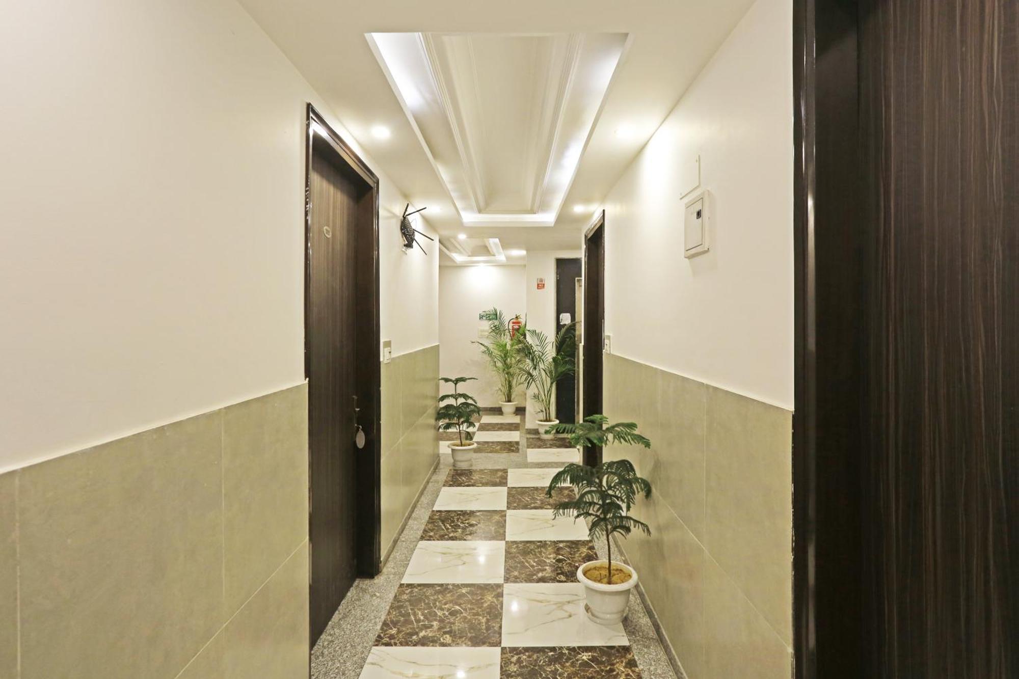 The Almora Residency - Complimentary Airport Trasnfer Otel Yeni Delhi Dış mekan fotoğraf