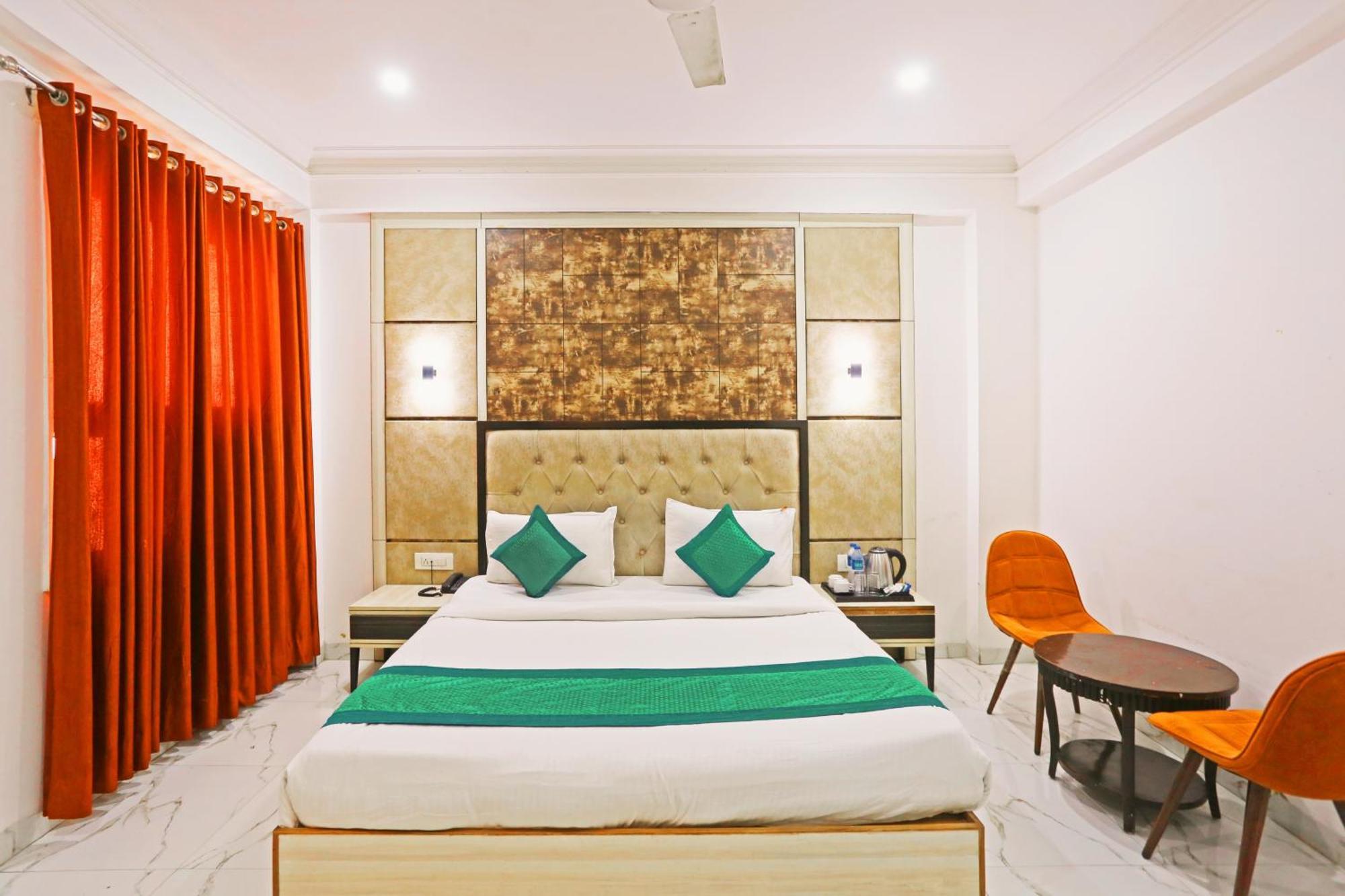 The Almora Residency - Complimentary Airport Trasnfer Otel Yeni Delhi Dış mekan fotoğraf