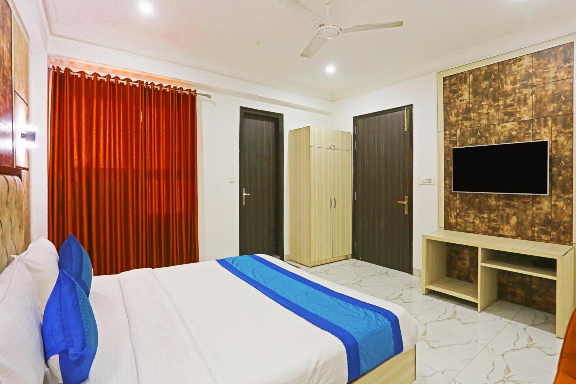 The Almora Residency - Complimentary Airport Trasnfer Otel Yeni Delhi Dış mekan fotoğraf