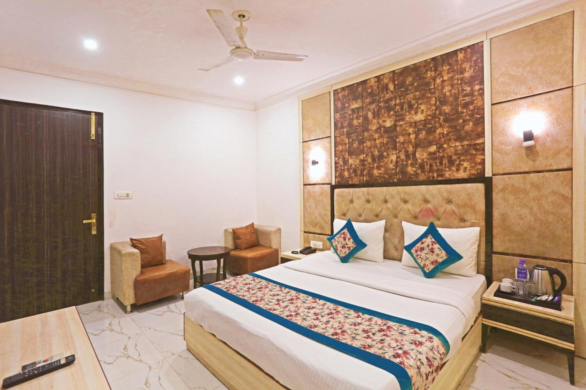 The Almora Residency - Complimentary Airport Trasnfer Otel Yeni Delhi Dış mekan fotoğraf