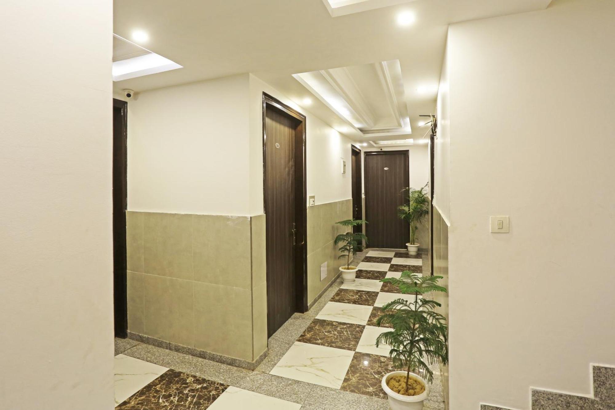 The Almora Residency - Complimentary Airport Trasnfer Otel Yeni Delhi Dış mekan fotoğraf
