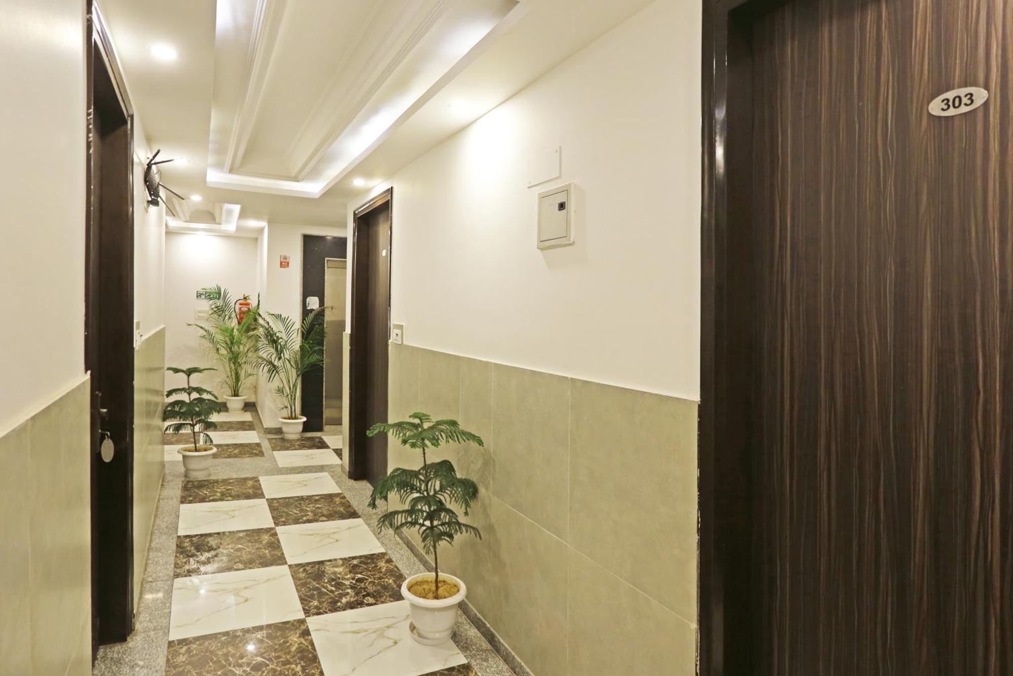The Almora Residency - Complimentary Airport Trasnfer Otel Yeni Delhi Dış mekan fotoğraf